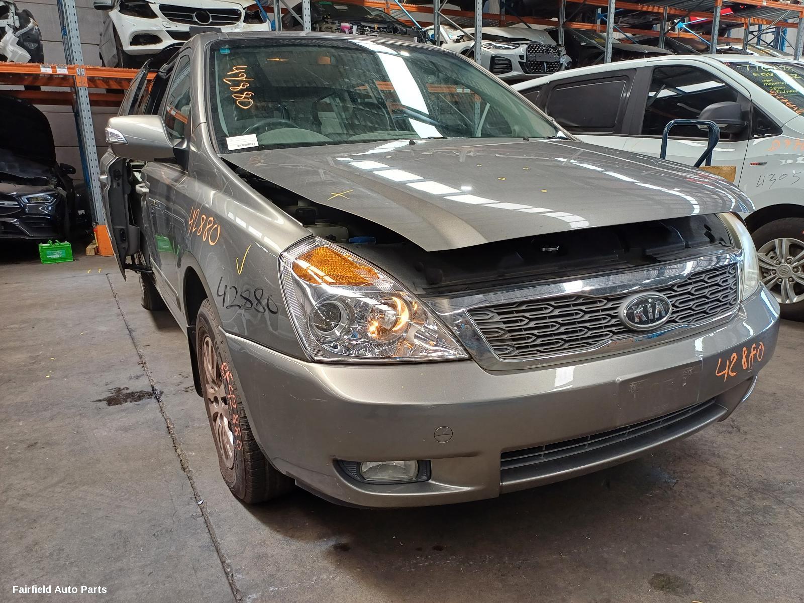 2010 Kia Carnival/grand Carnival Fuel Door   Filler