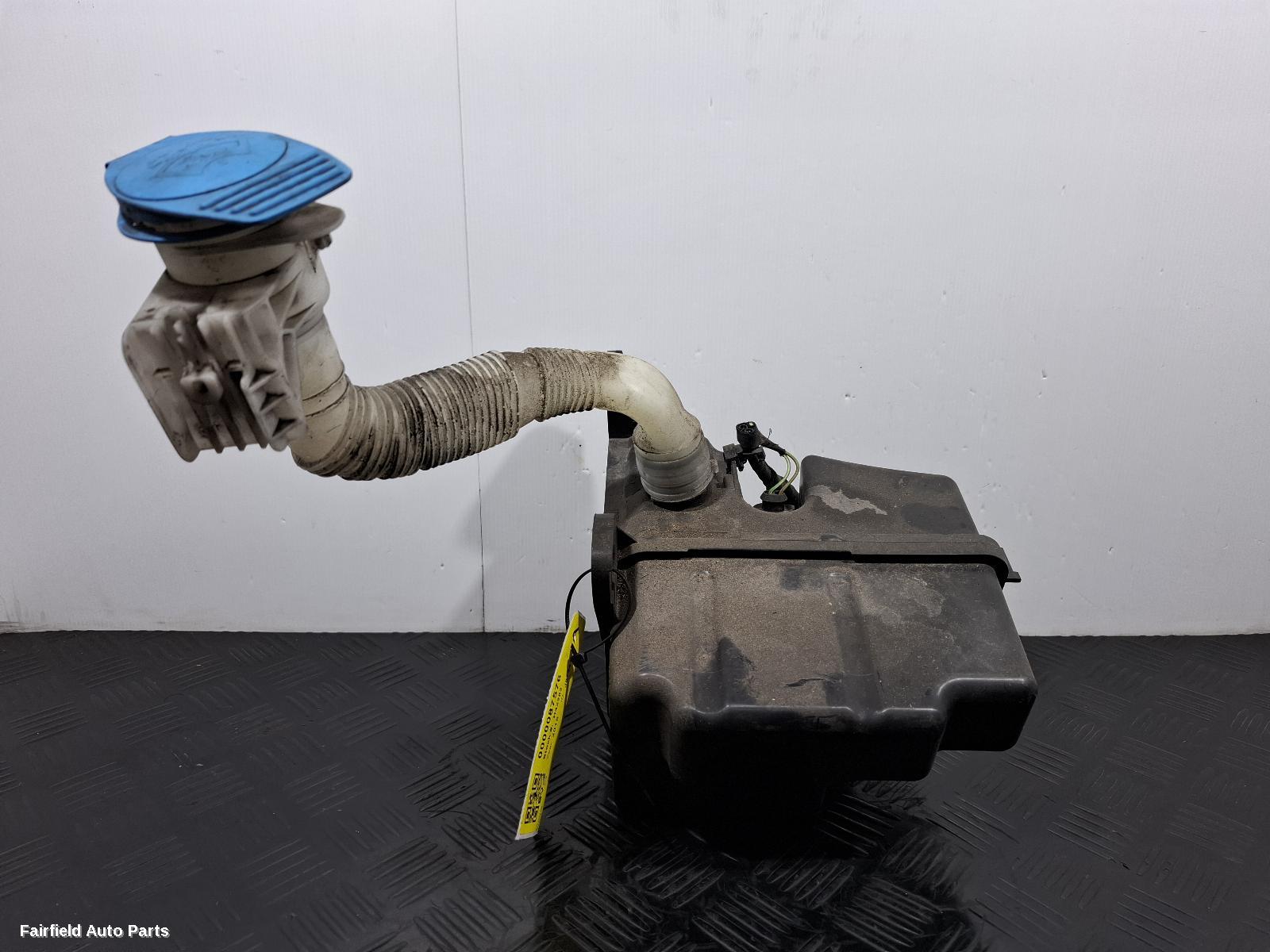 2012-2020 Volkswagen Golf Washer Bottle