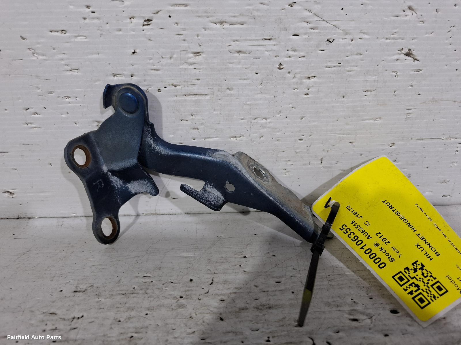 2011-2015 Toyota Hilux Bonnet Hinge Strut