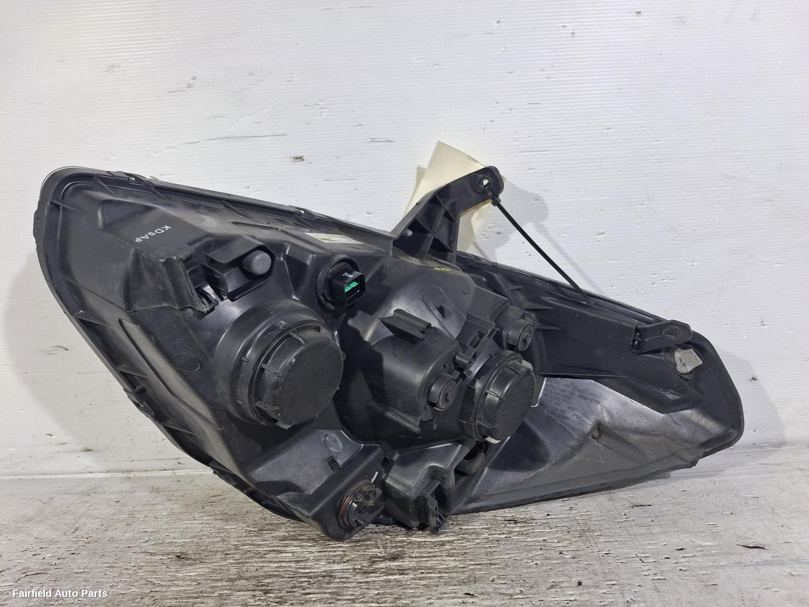 2007-2018 Hyundai Iload/imax Right Headlamp