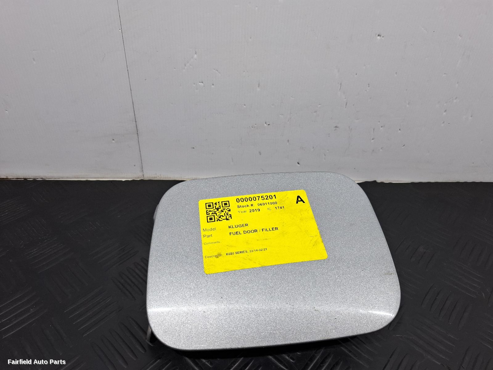2013-2021 Toyota Kluger Fuel Door   Filler