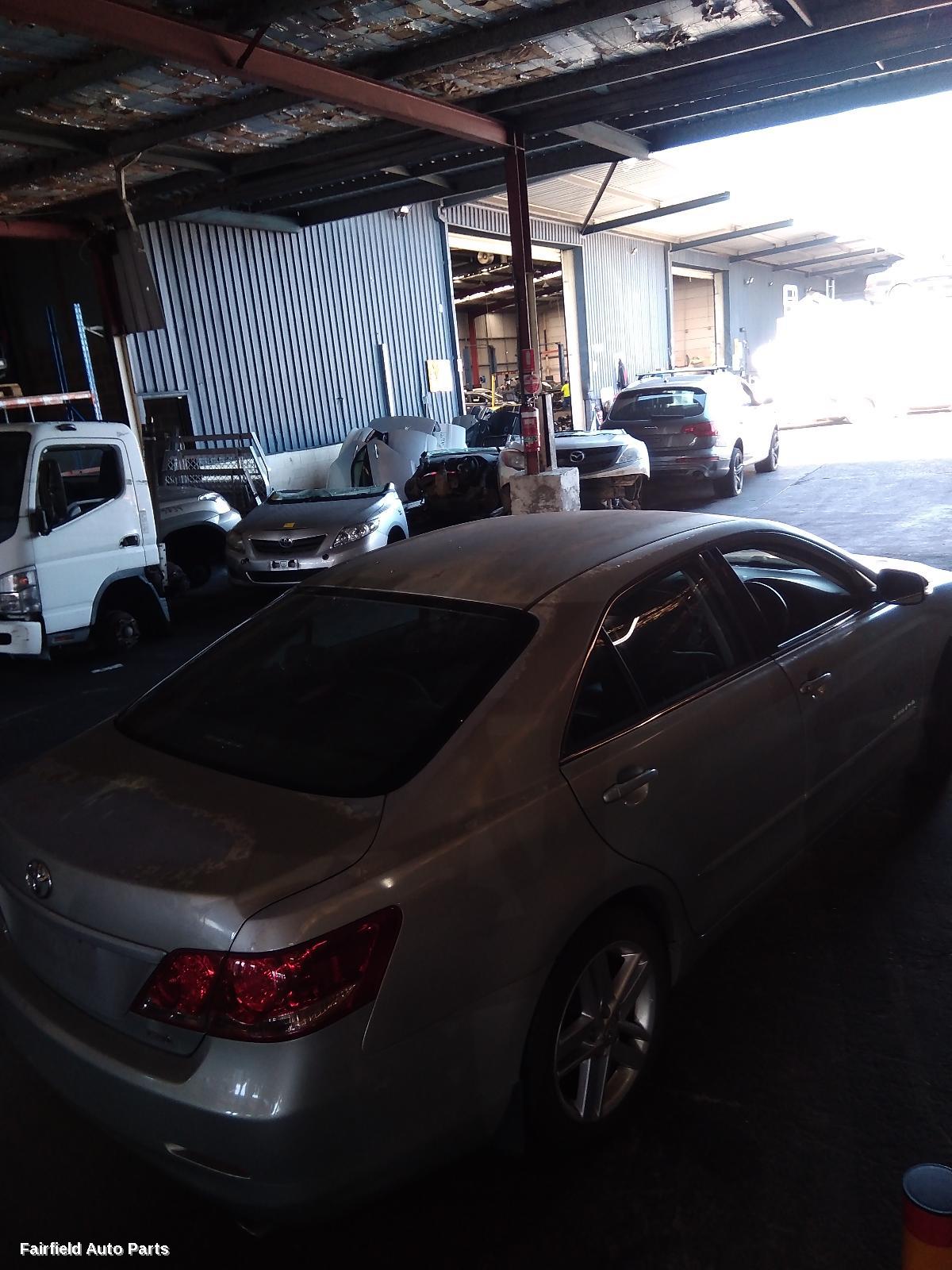 2006-2009 Toyota Aurion Right Rear Door Sliding