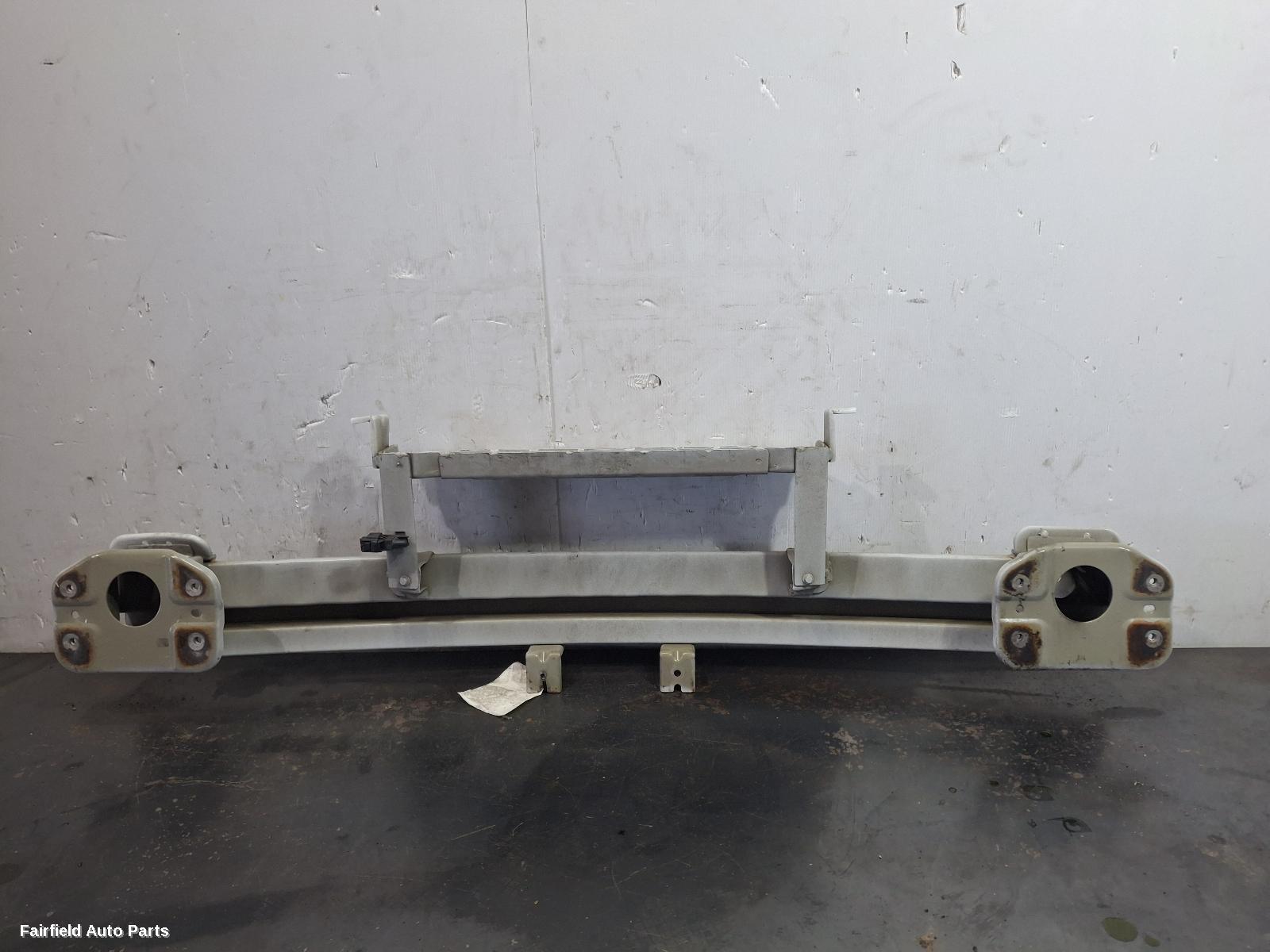 2020-2026 Ldv Deliver 9 F Bar Reinforc Brack