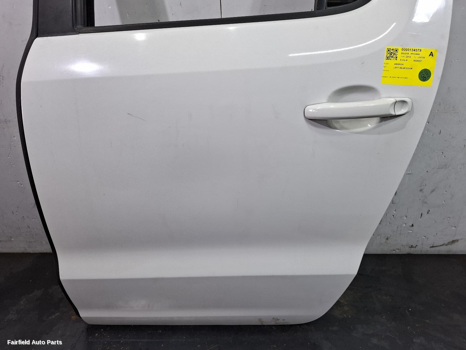2010-2022 Volkswagen Amarok Left Rear Door Sliding