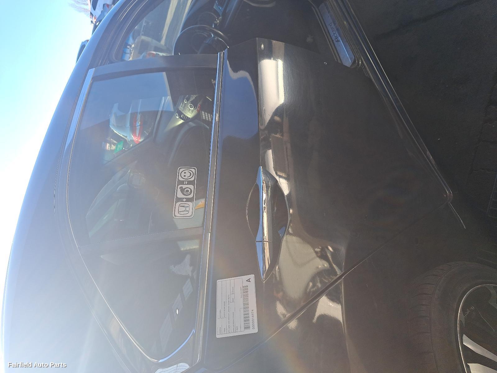 2008-2013 Honda Accord Right Rear Door Sliding
