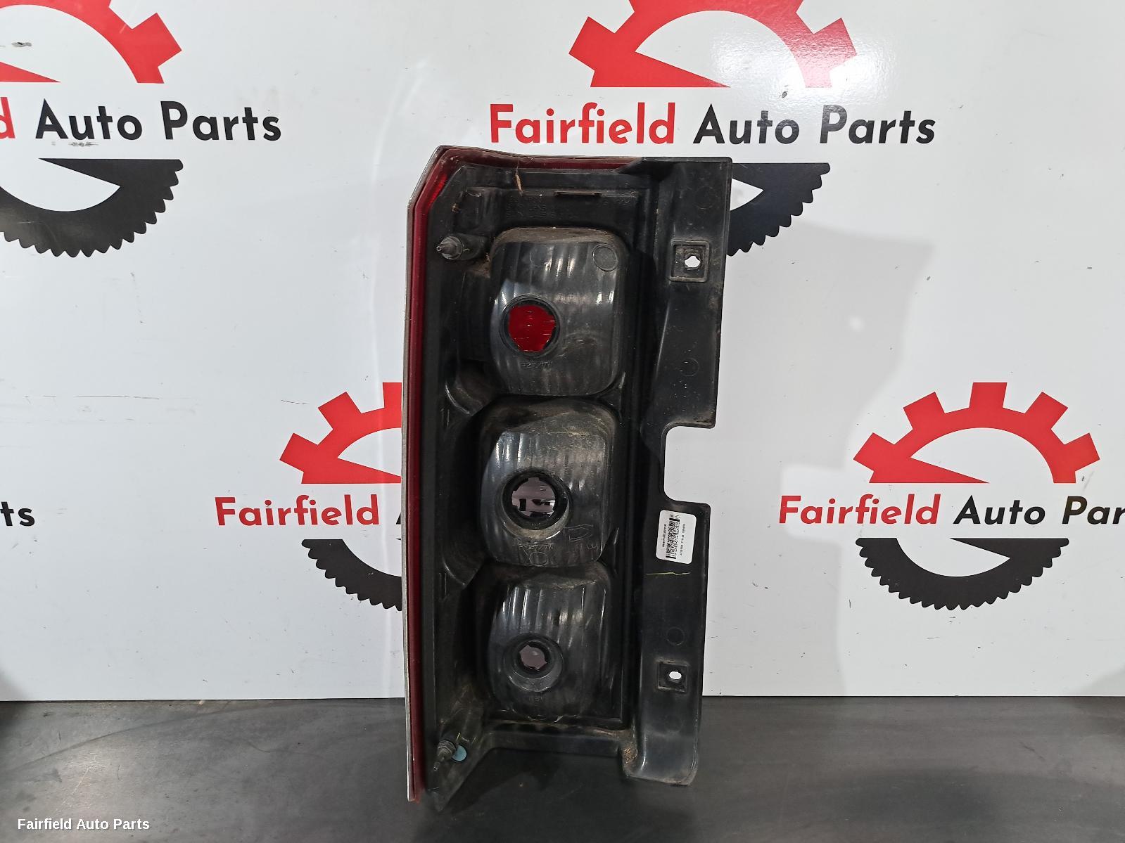 2007-2009 Hummer H3 Right Taillight