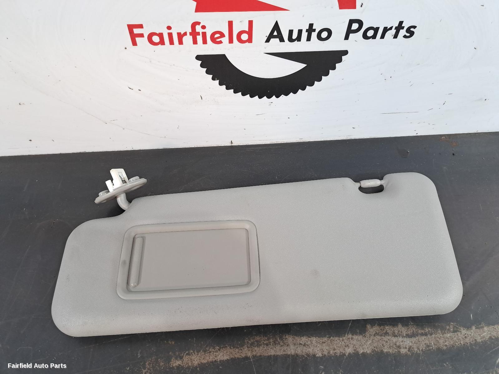 2007-2014 Toyota Kluger Sunvisor