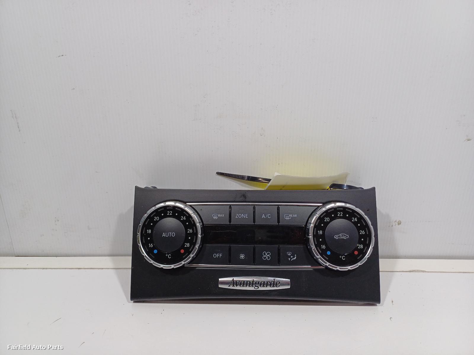2011-2015 Mercedes C Class Heater Ac Controls