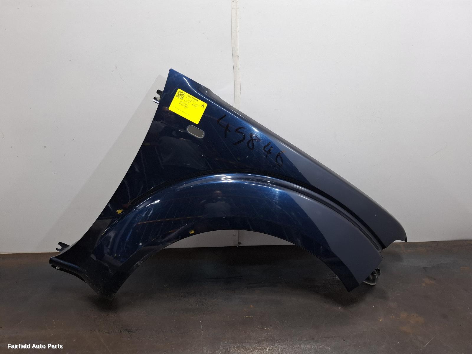2005-2013 Nissan Pathfinder Right Guard