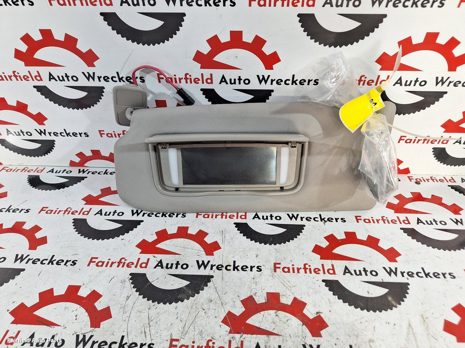 2007-2013 Volvo C30 Sunvisor
