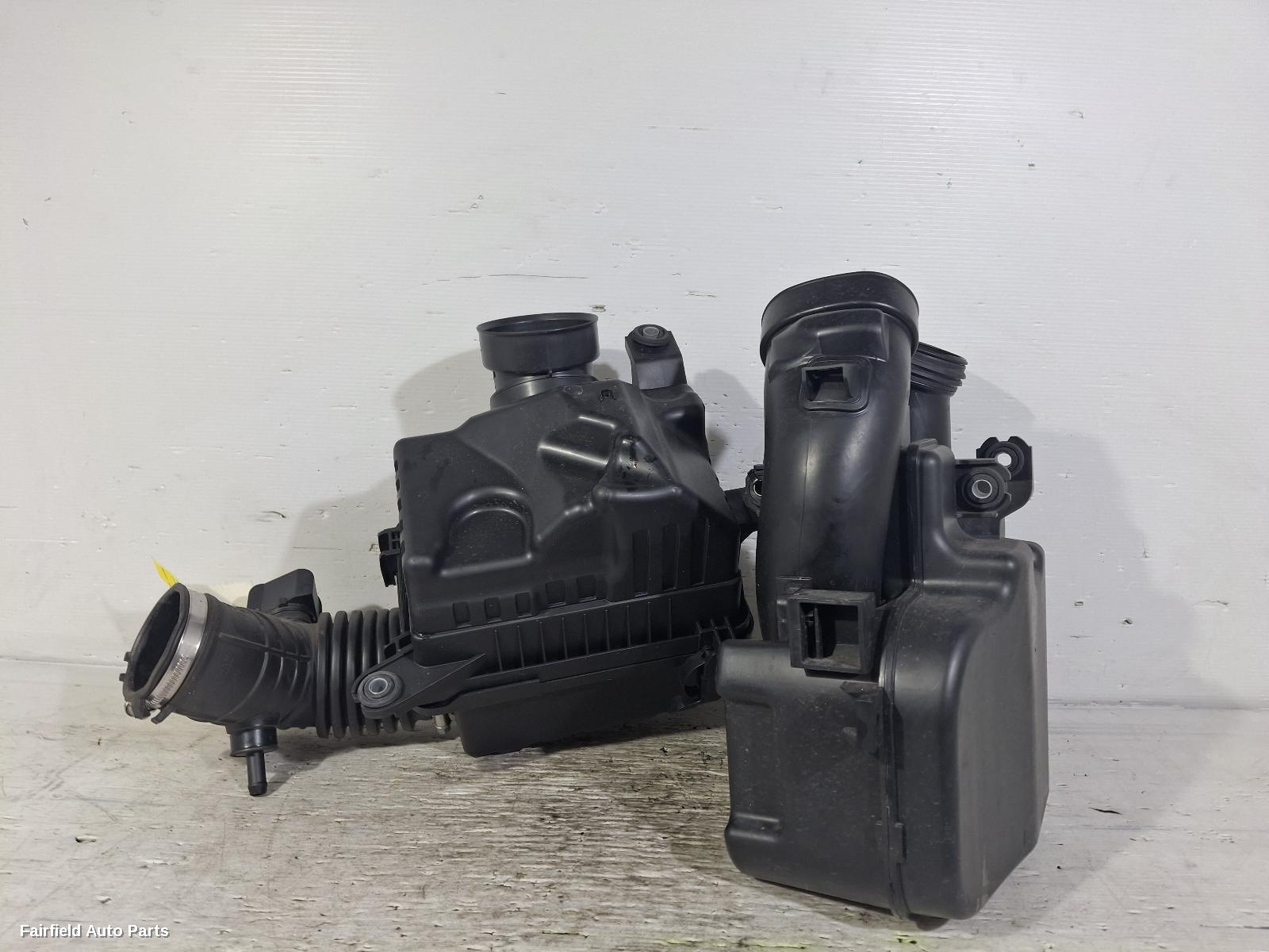 2018-2024 Kia Cerato Air Cleaner Box
