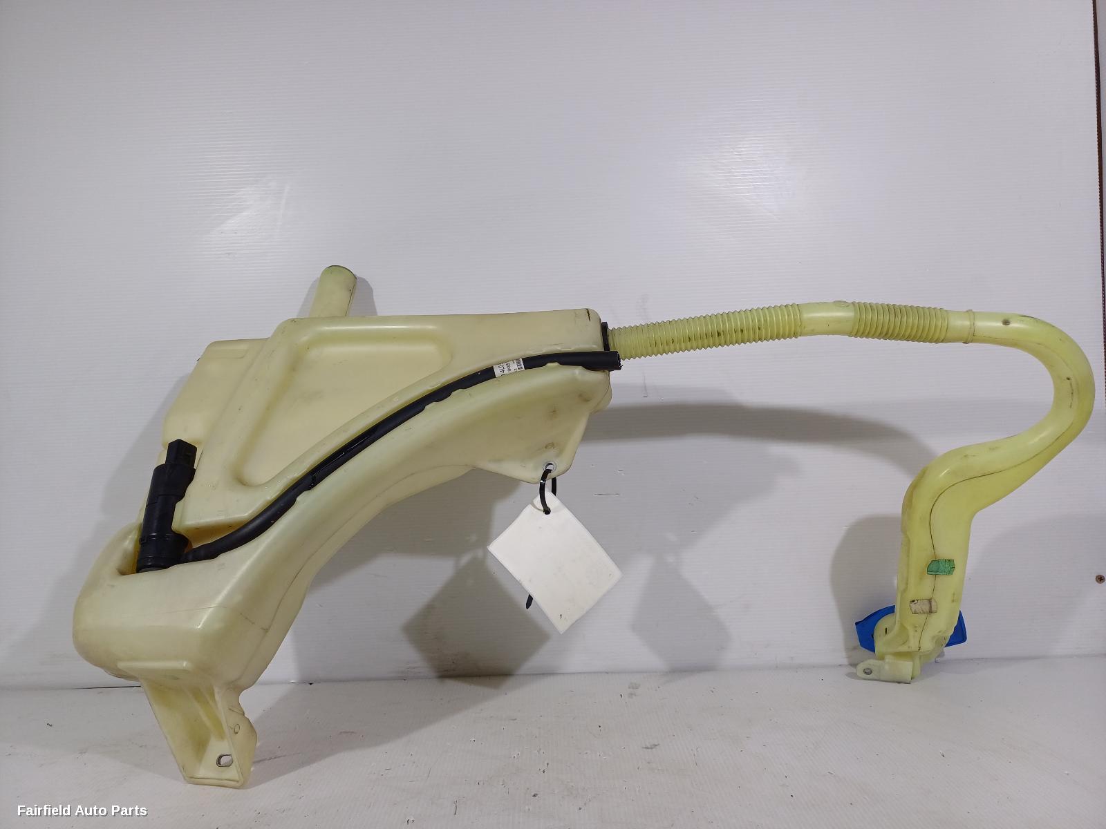 2006-2015 Audi Q7 Washer Bottle