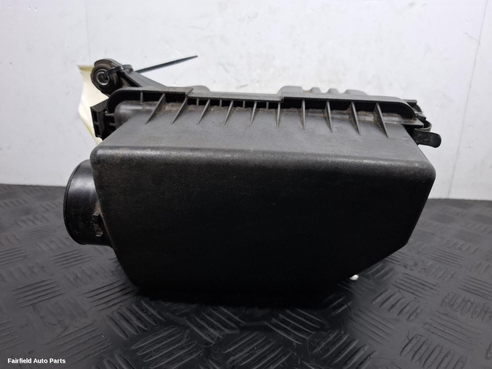 2012-2017 Hyundai I30 Air Cleaner Box