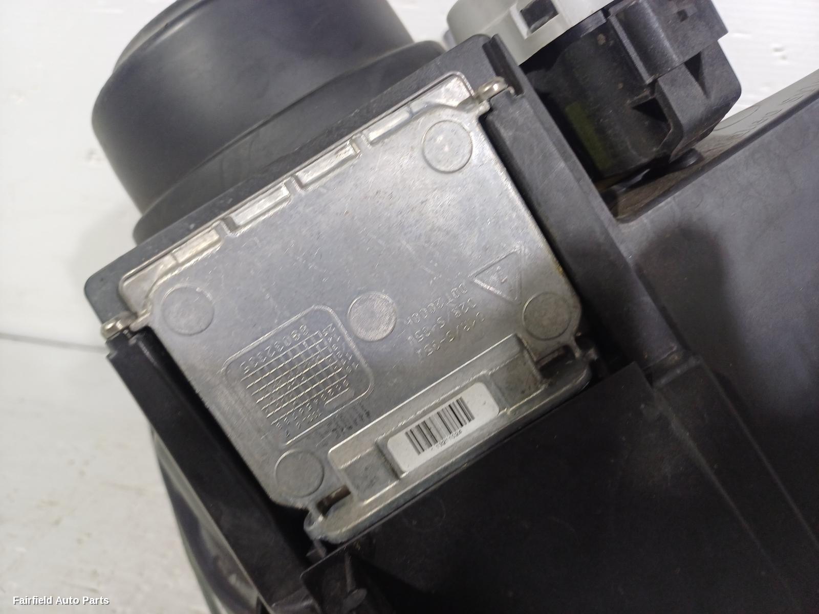 2010-2013 Jeep Grandcherokee Left Headlamp