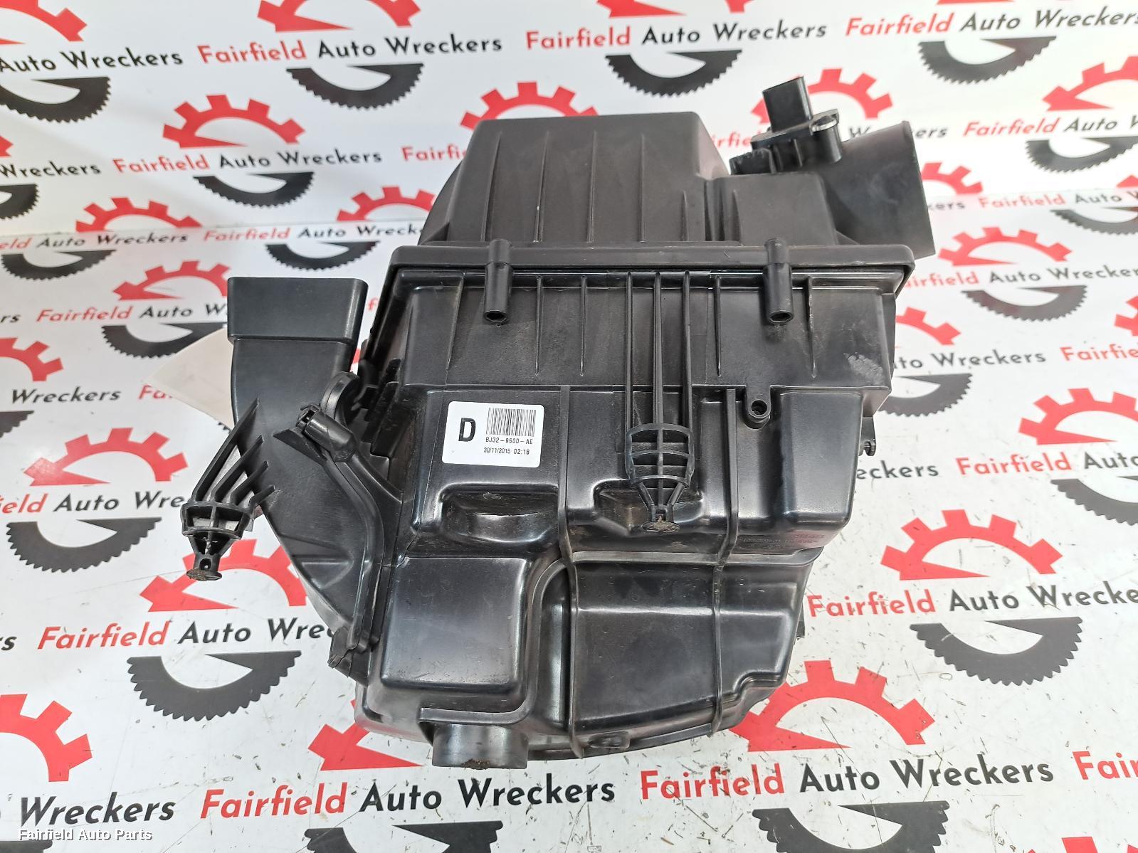 2015-2016 Land Rover Discovery Sport Air Cleaner Box