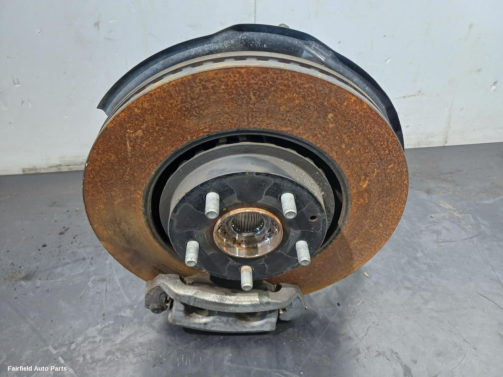 2018-2023 Mazda Cx8 Right Front Hub Assembly