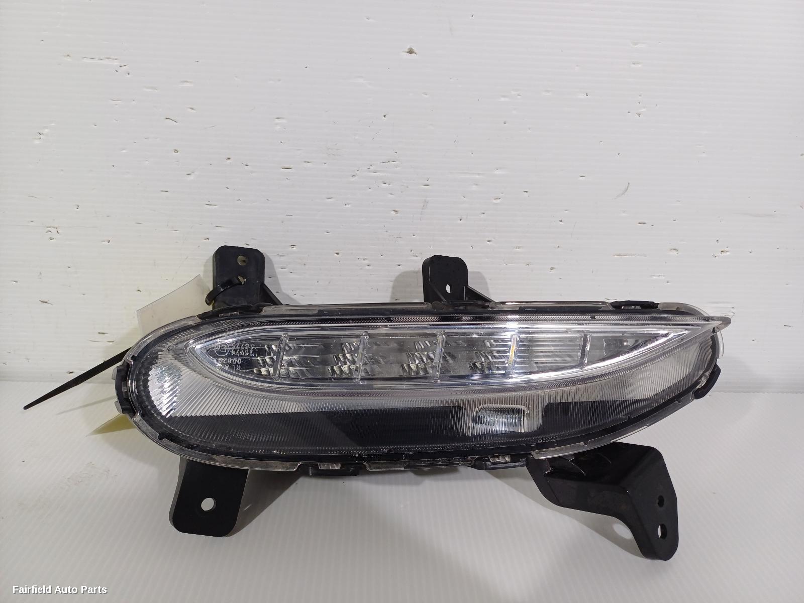 2017-2020 Hyundai I30 Left Indicator Fog Side