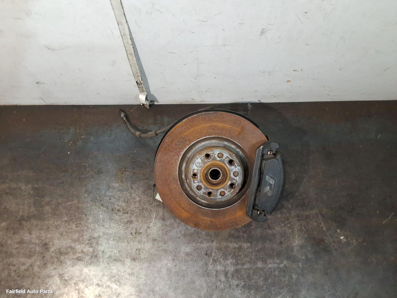 2012-2017 Volkswagen Golf Right Front Hub Assembly