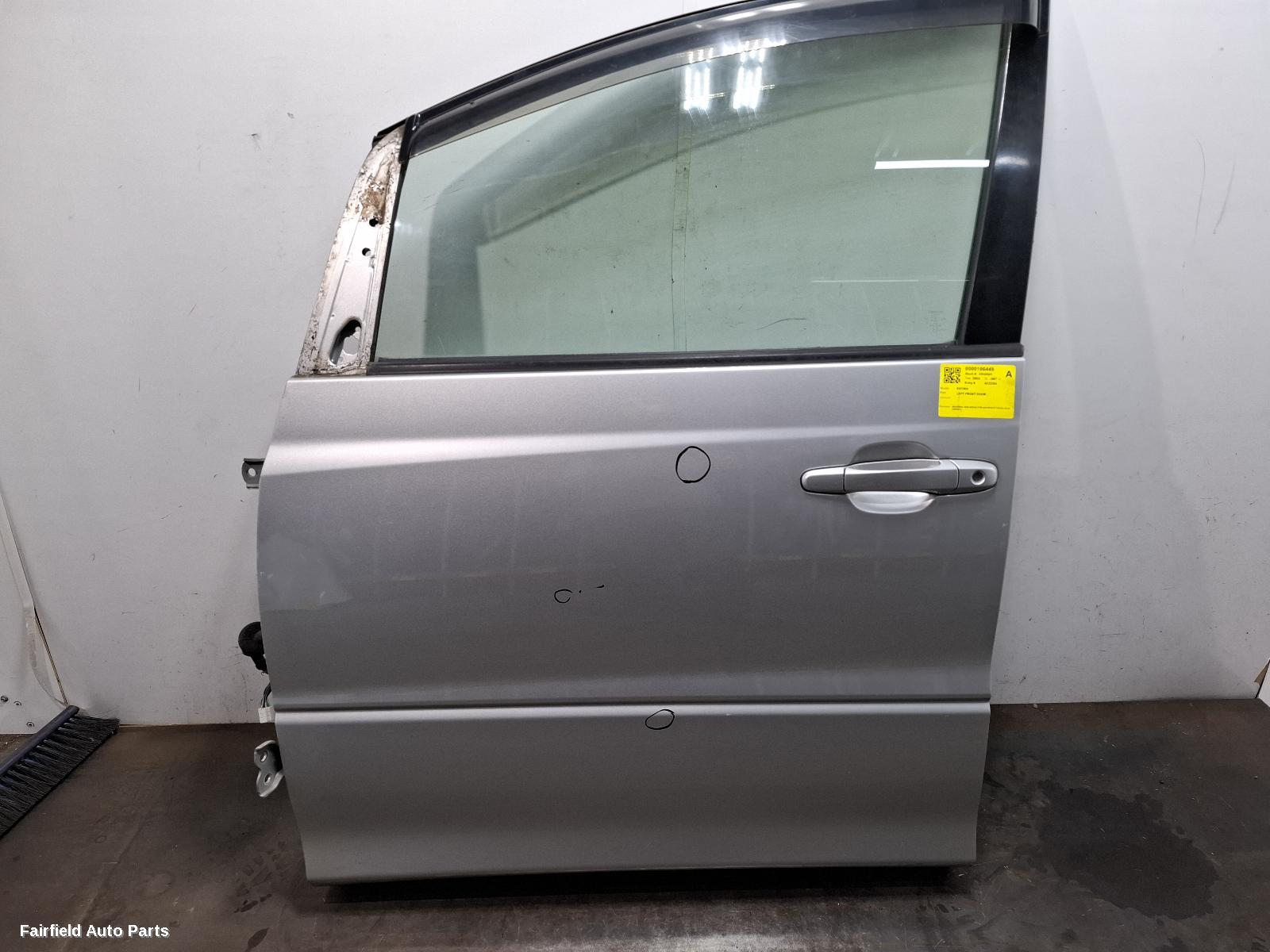 2000-2006 Toyota Estima Left Front Door