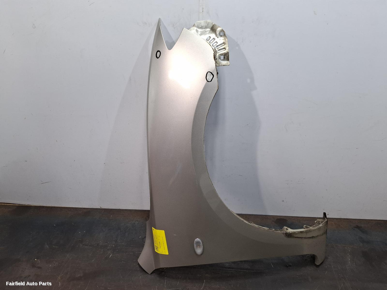 2003-2009 Mazda 3 Right Guard