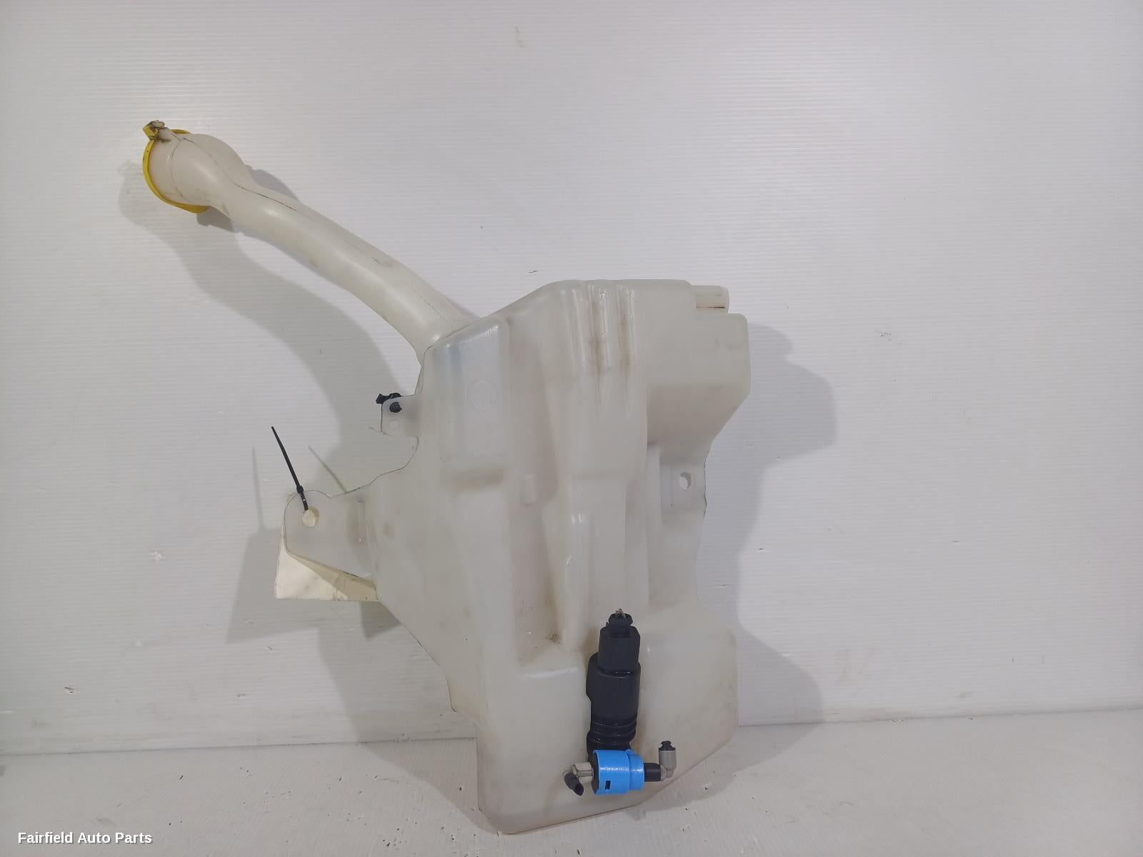 2012-2016 Ford Kuga Washer Bottle