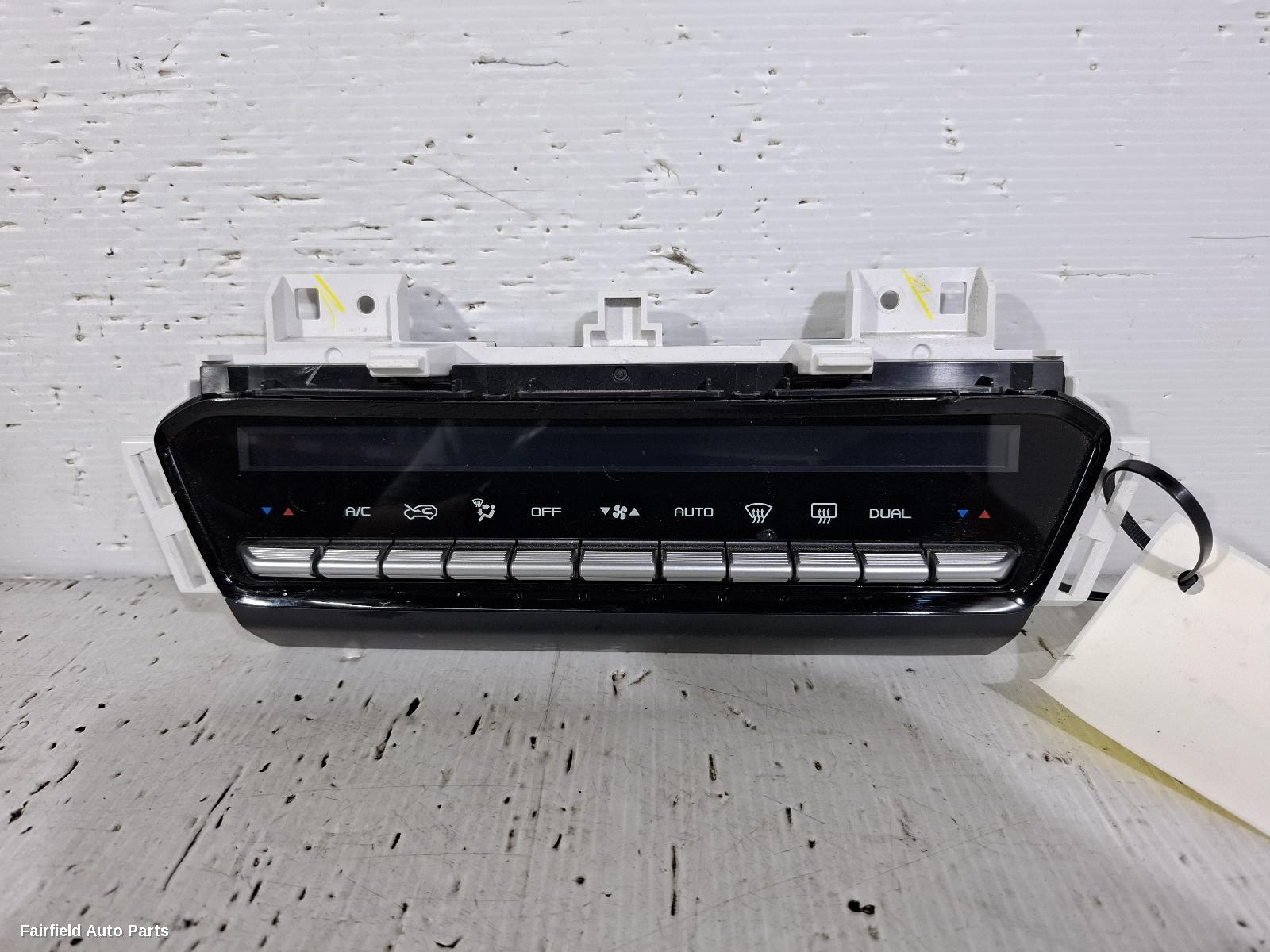2021-2025 Isuzu Mu-x Heater Ac Controls