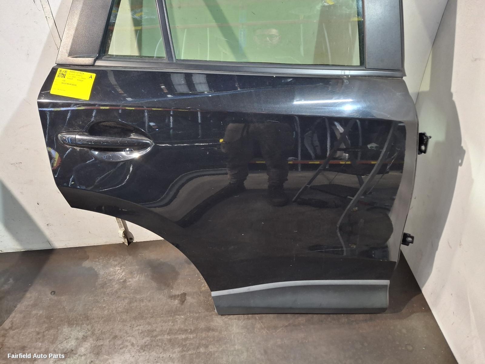 2012-2016 Mazda Cx5 Right Rear Door Sliding