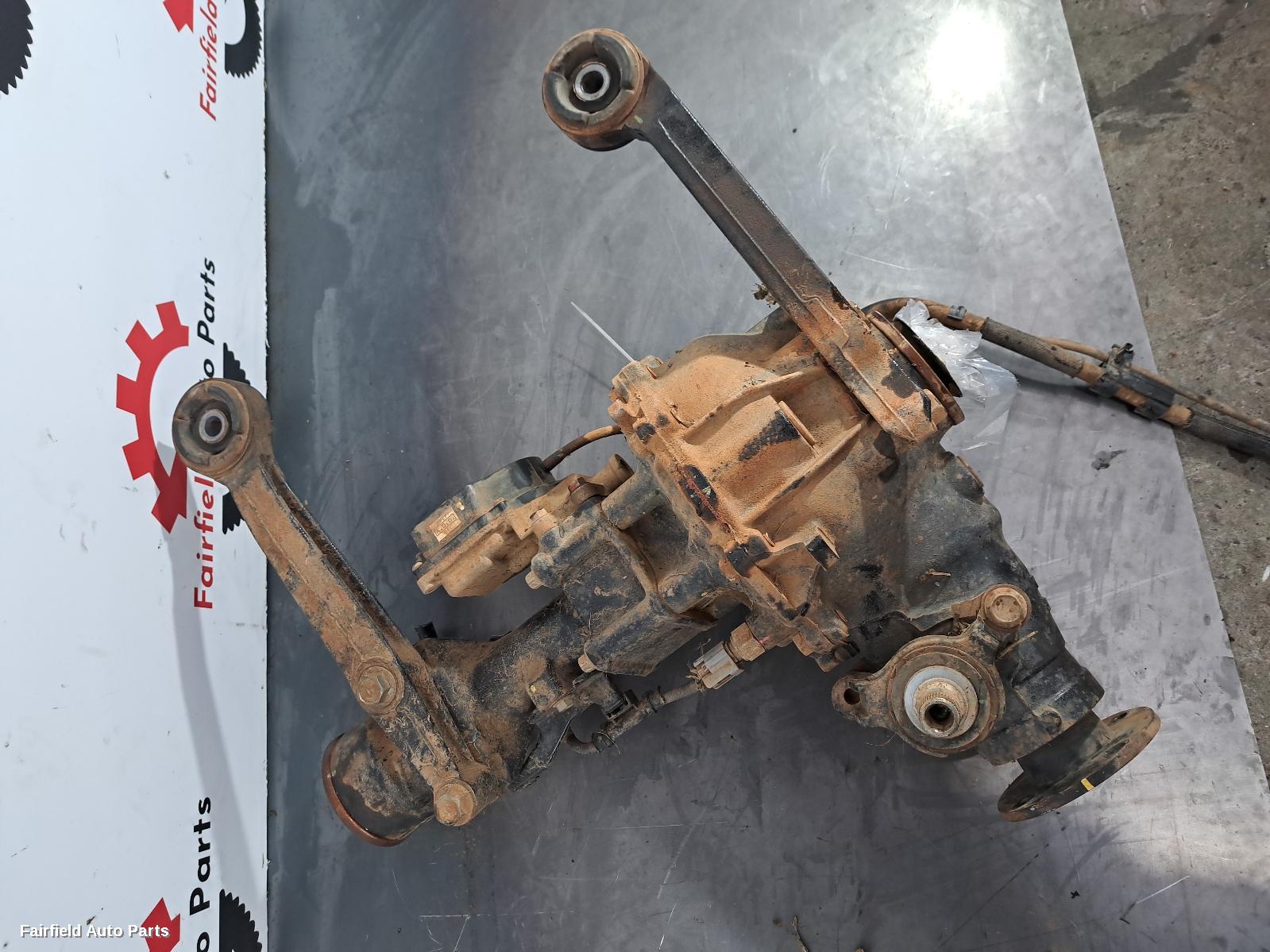 2015-2024 Toyota Hilux Differential Centre