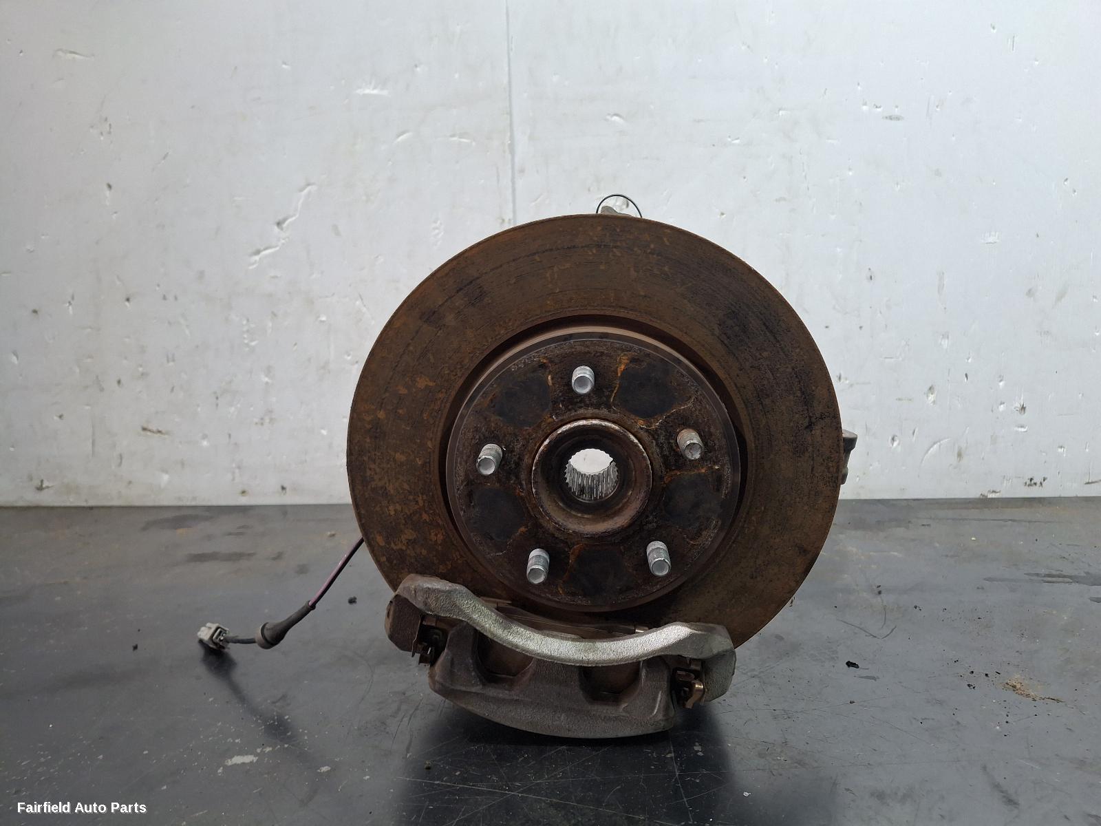 2016-2022 Nissan Serena Right Front Hub Assembly