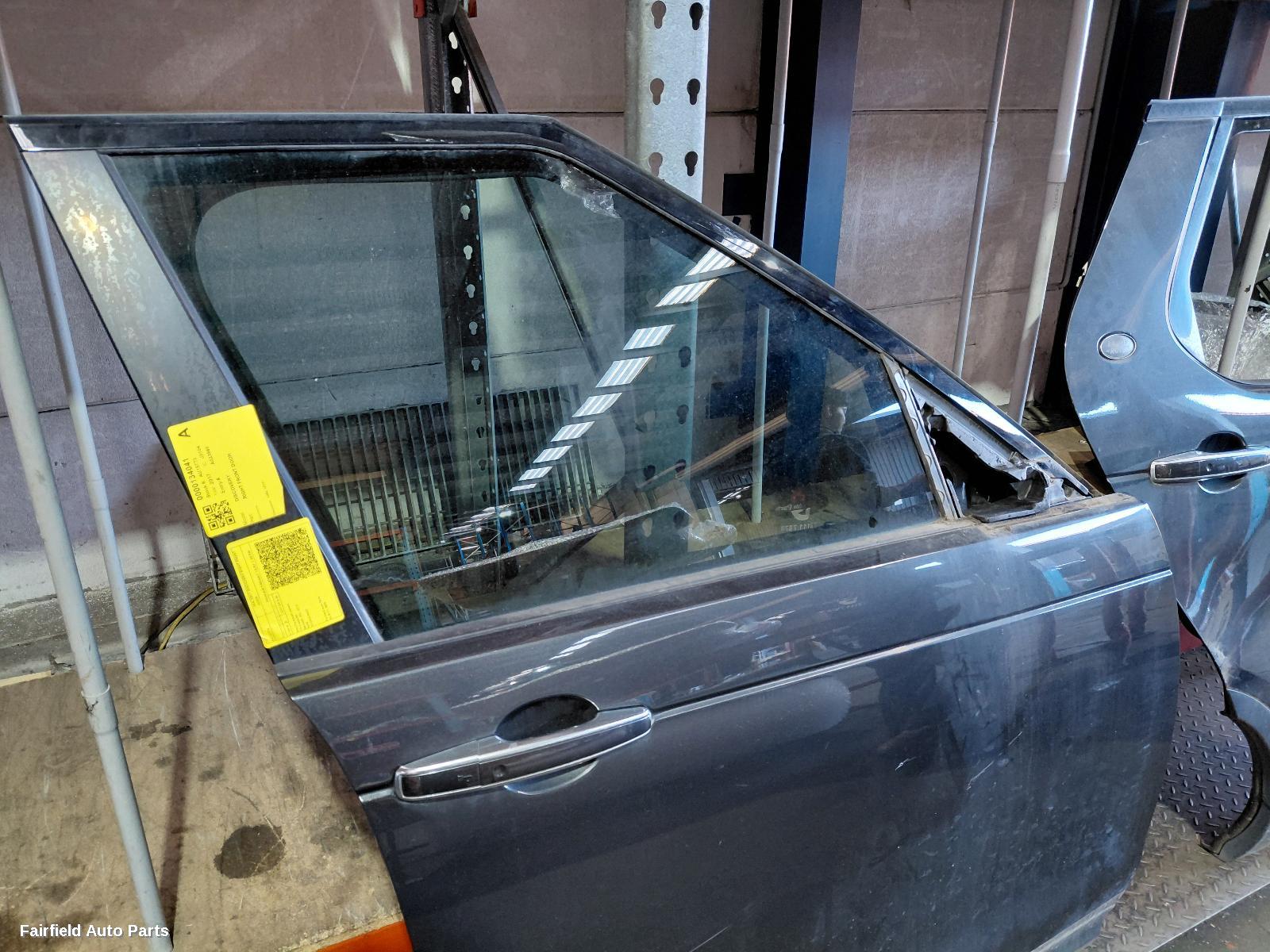 2016-2026 Land Rover Discovery Right Front Door