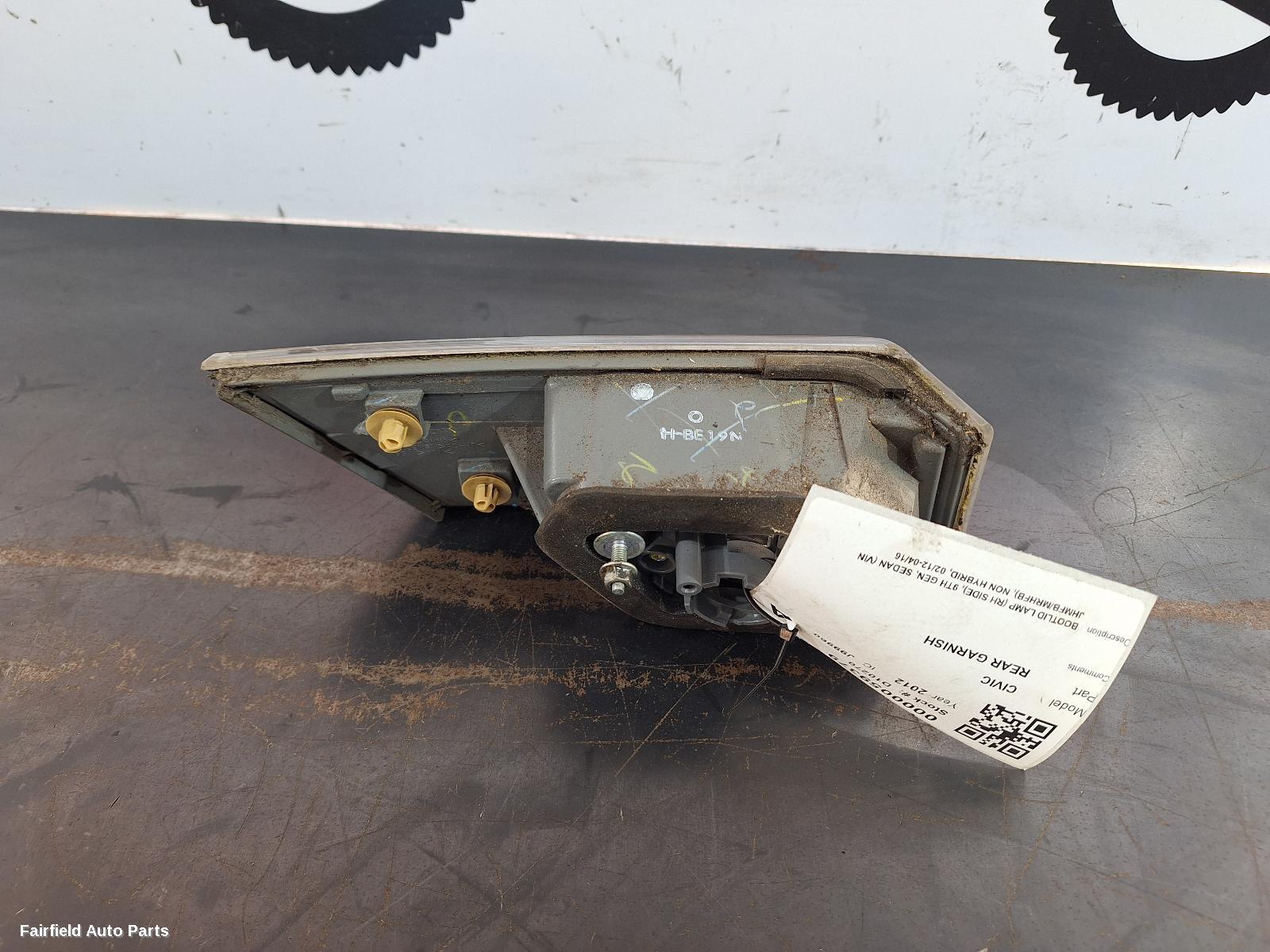 2012-2016 Honda Civic Rear Garnish