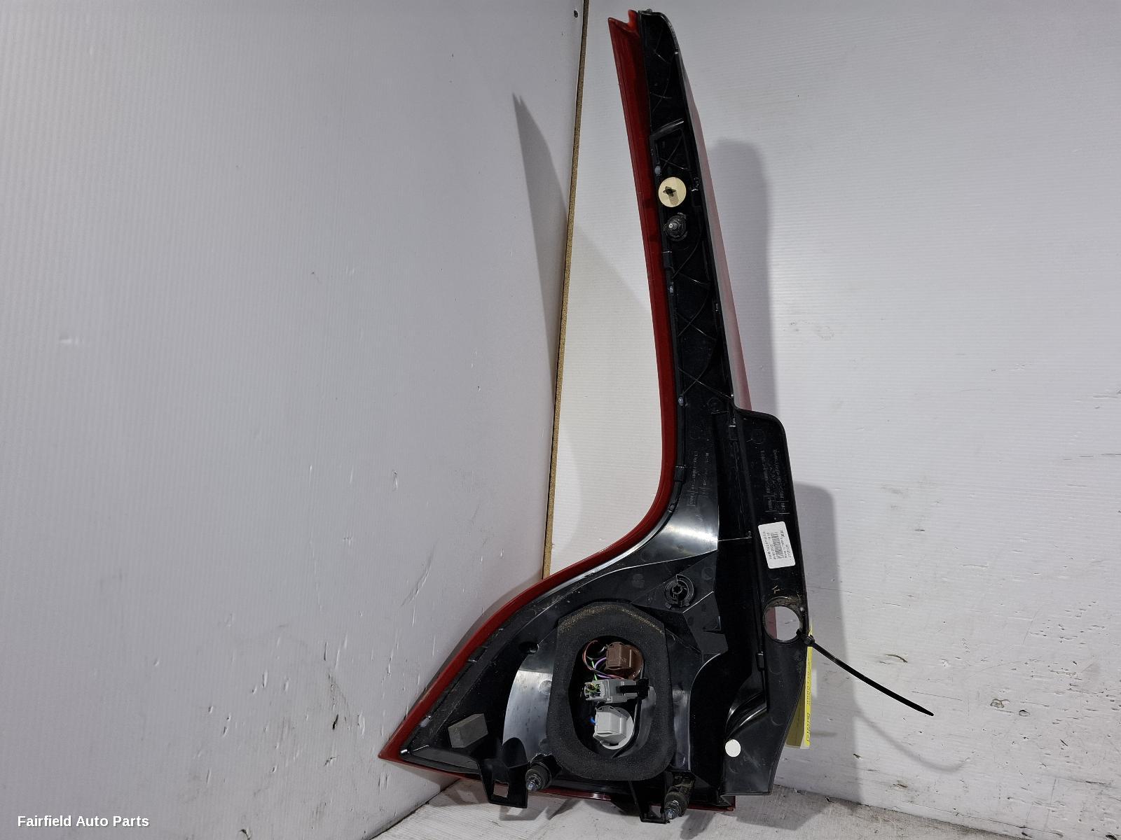 2013-2017 Volvo Xc60 Right Taillight