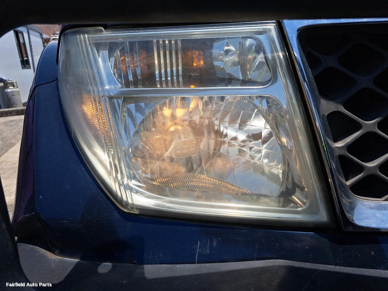 2005-2013 Nissan Pathfinder Left Rear Door Sliding