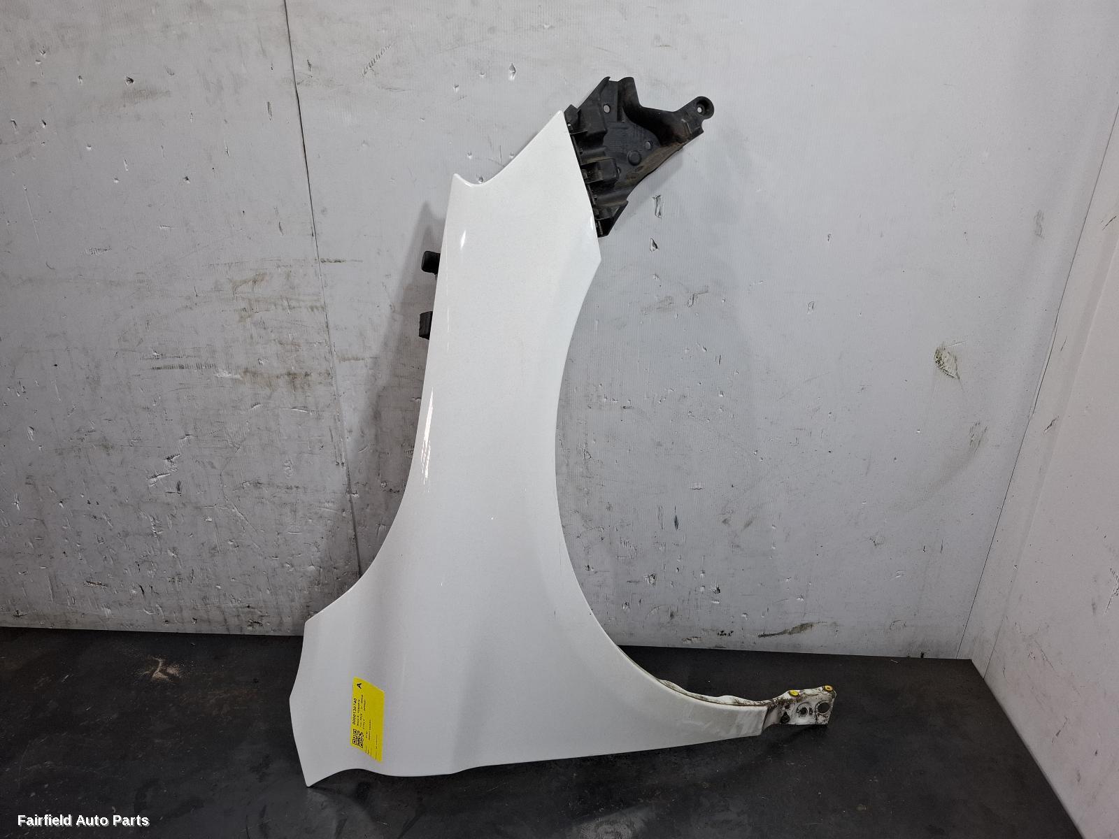 2009-2017 Volvo Xc60 Right Guard