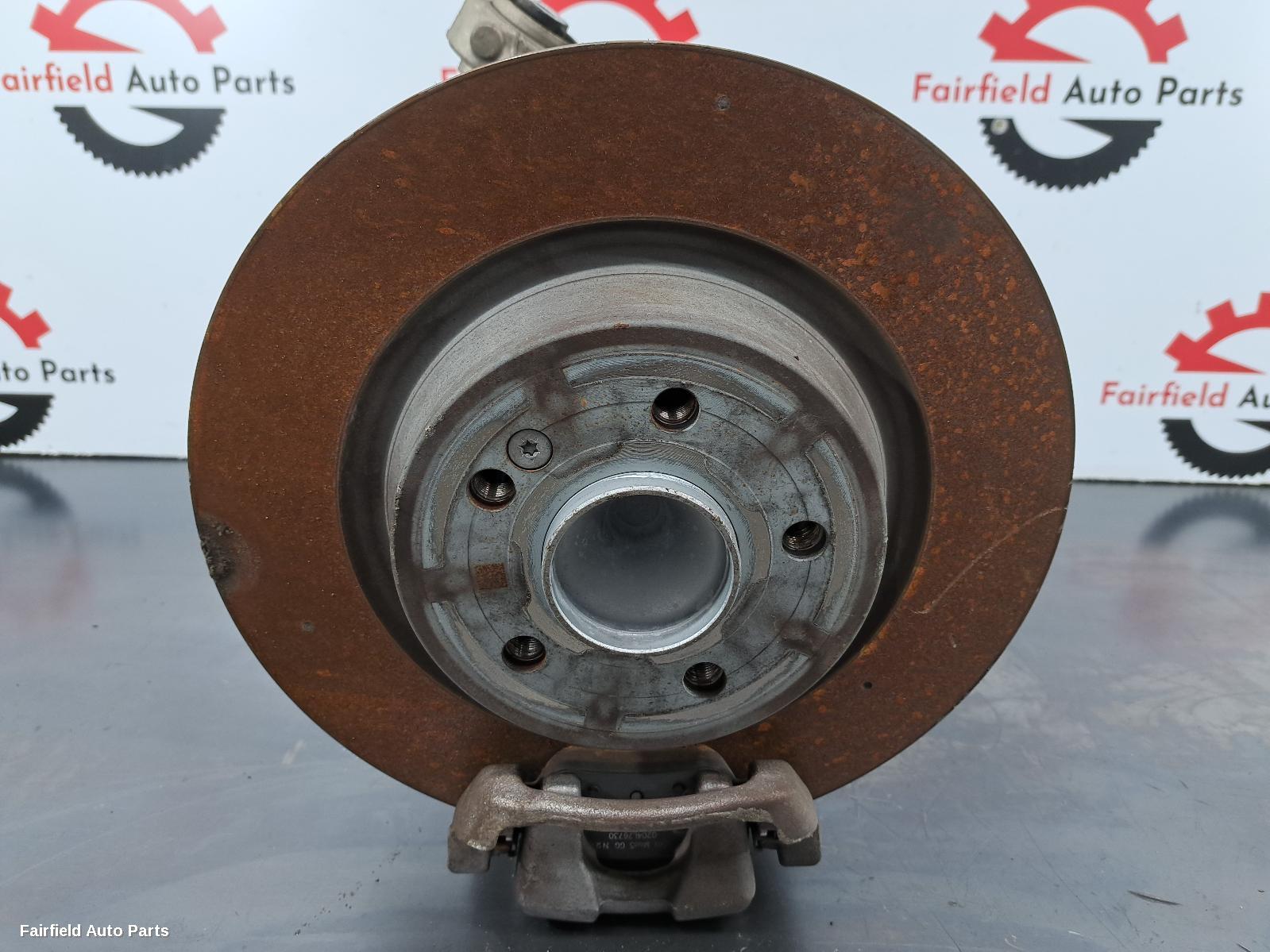 2019-2026 Mercedes Glb Class Left Rear Hub Assembly