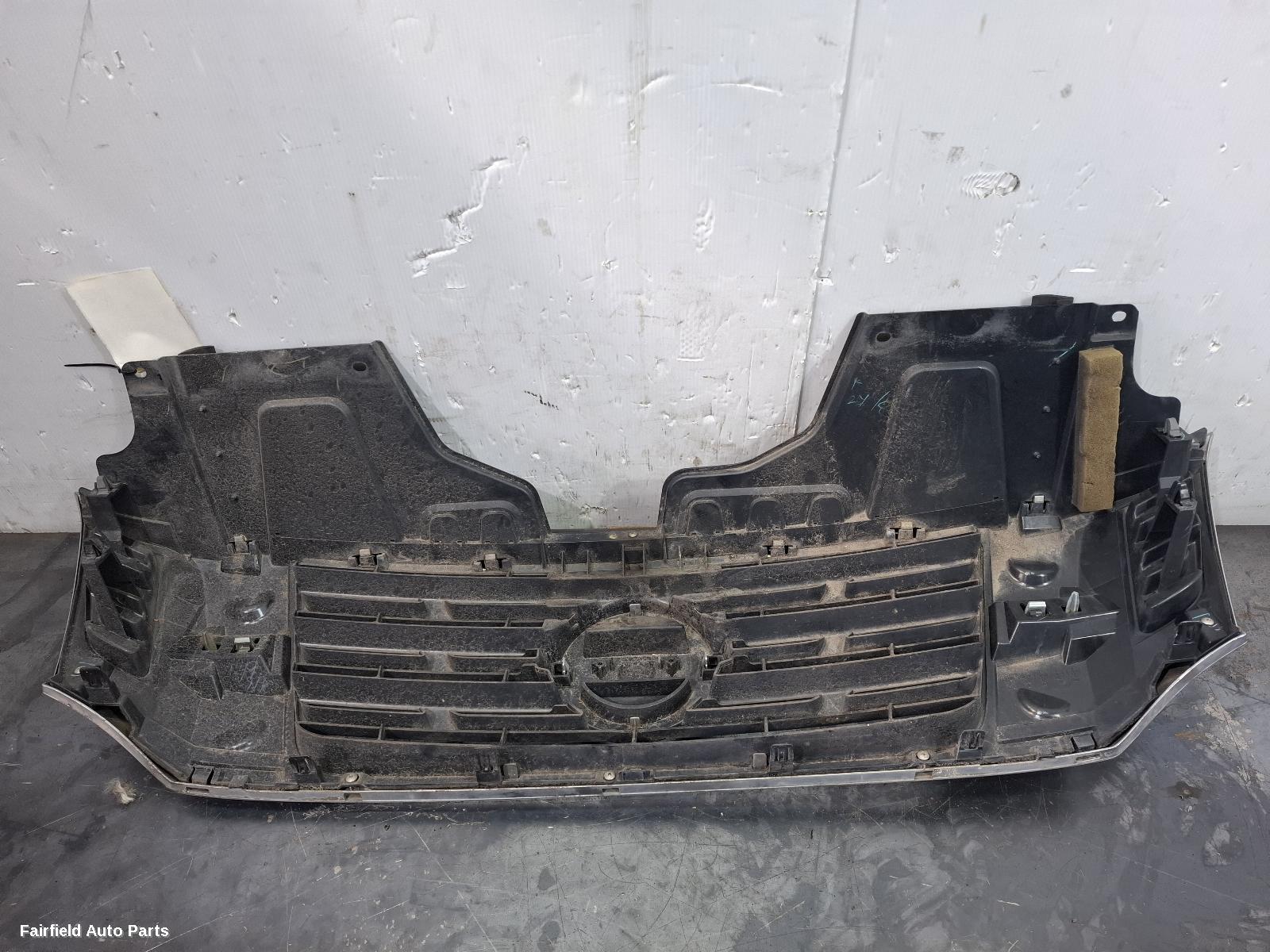2015-2020 Nissan Navara Grille