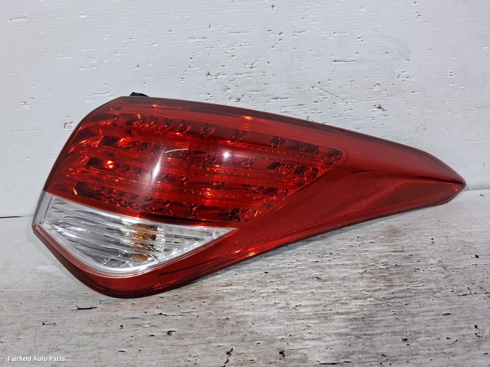 2012-2015 Hyundai I40 Right Taillight