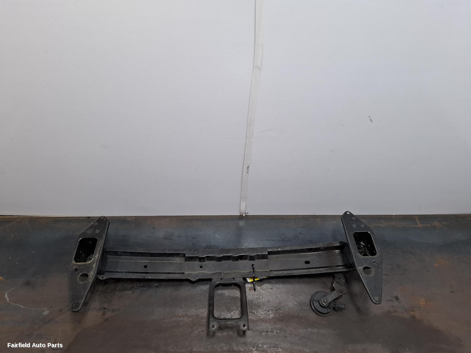 2012-2015 Hyundai I20 F Bar Reinforc Brack