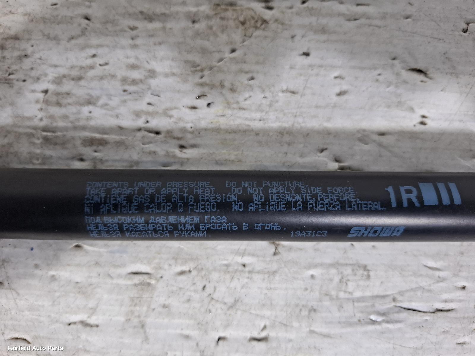 2017-2020 Mitsubishi Eclipse Cross Hatch Strut