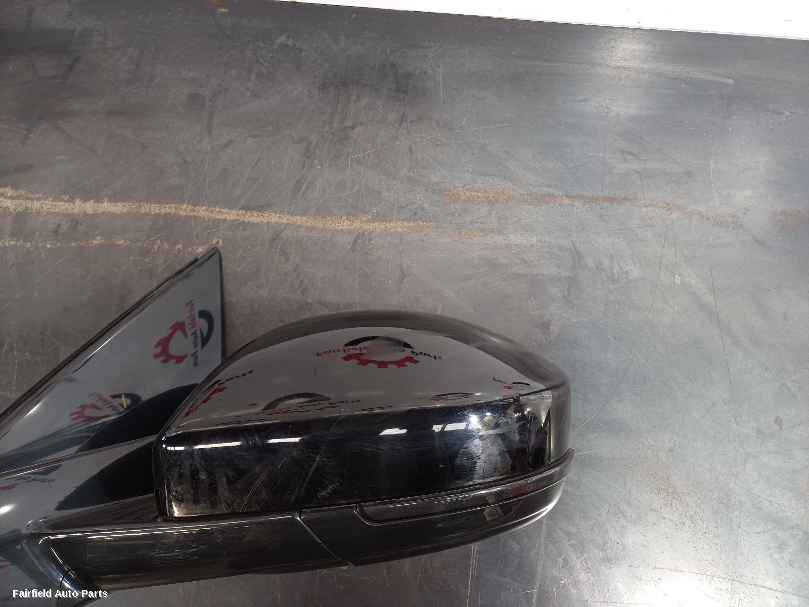 2015-2018 Land Rover Discovery Sport Left Door Mirror