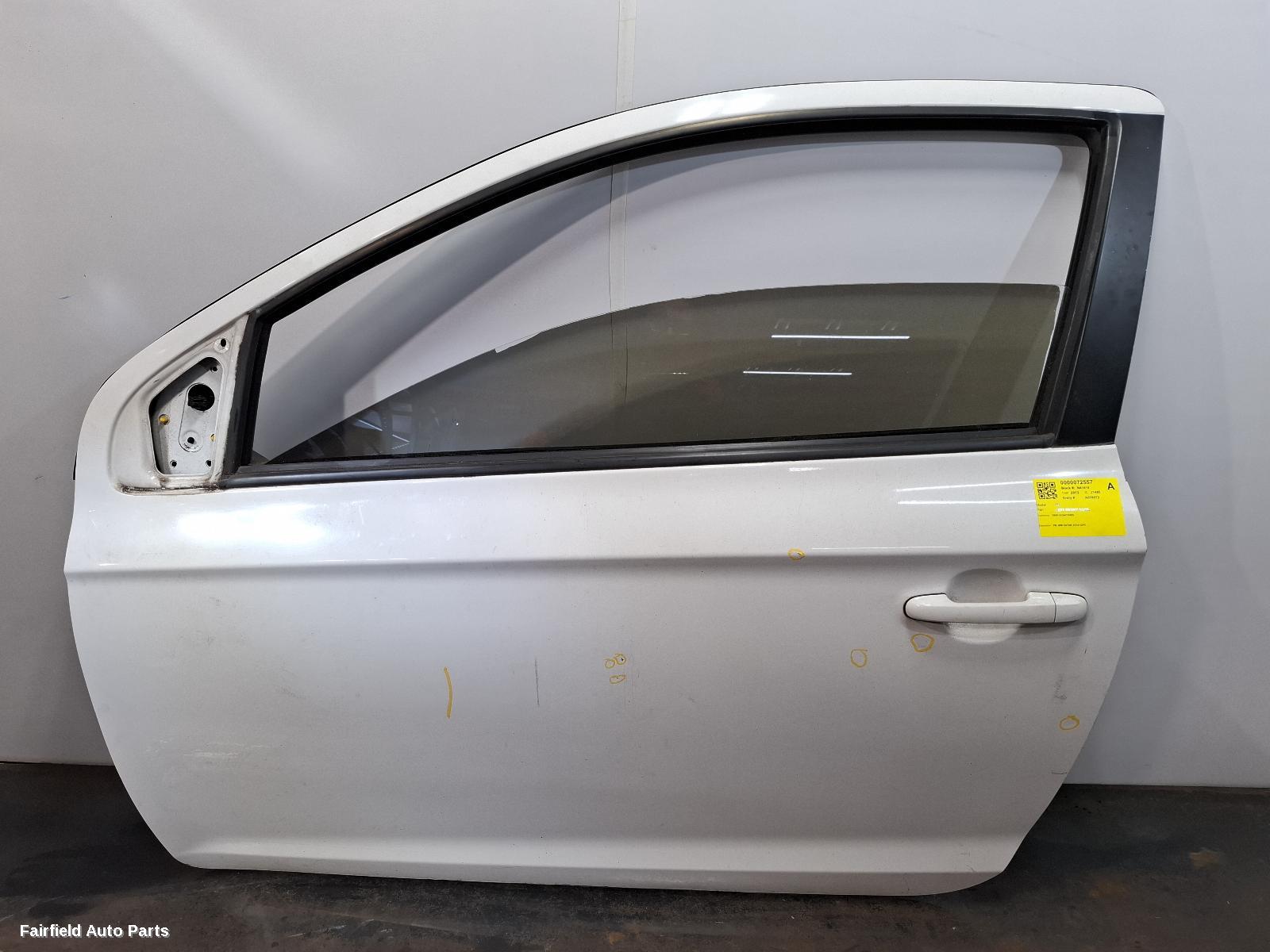 2010-2015 Hyundai I20 Left Front Door
