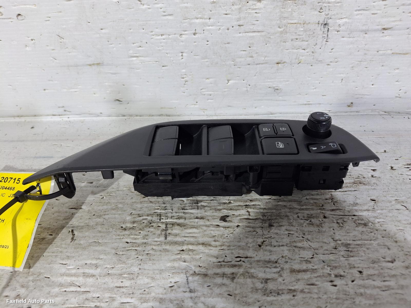 2020-2023 Toyota Yaris Cross Pwr Dr Wind Switch