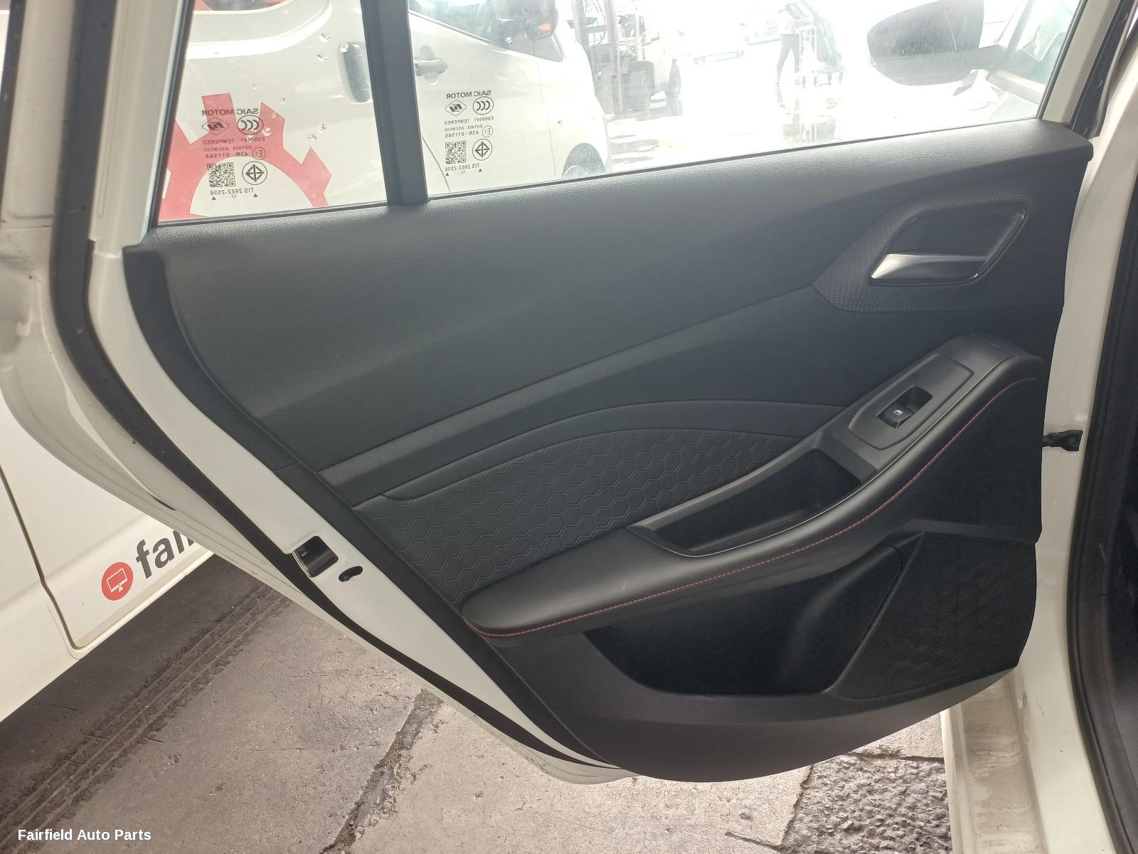 2023-2026 Mg Mg5 Left Front Door