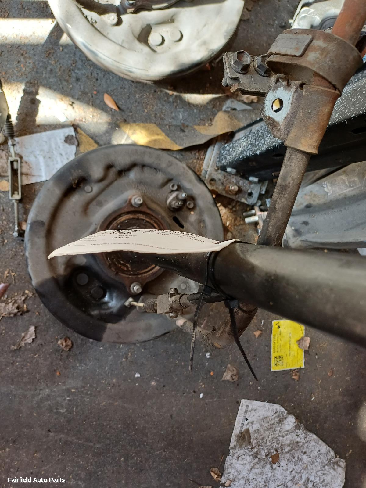 2005-2009 Toyota Hiace Axle