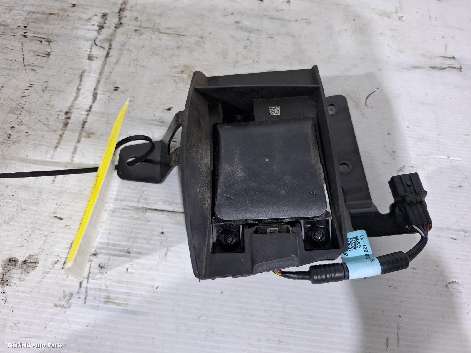 2018-2020 Hyundai Santa Fe Reverse Camera