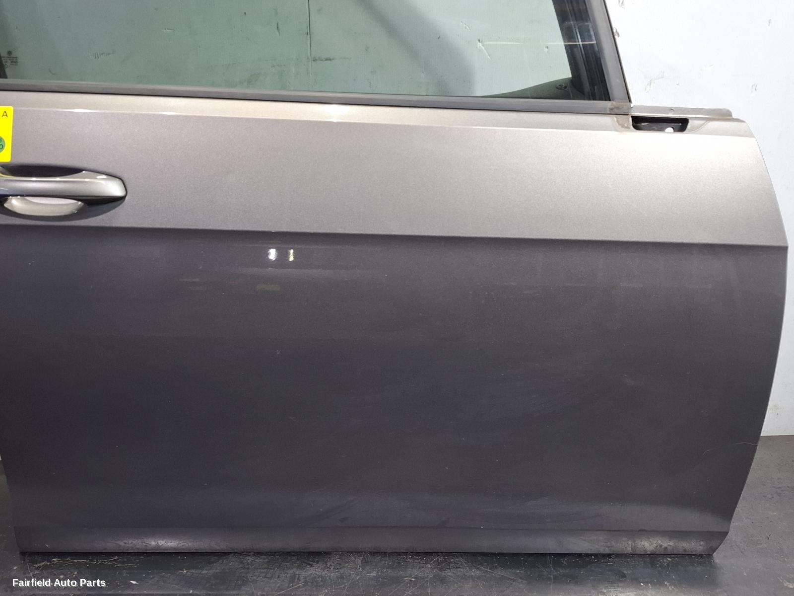 2012-2020 Volkswagen Golf Right Front Door