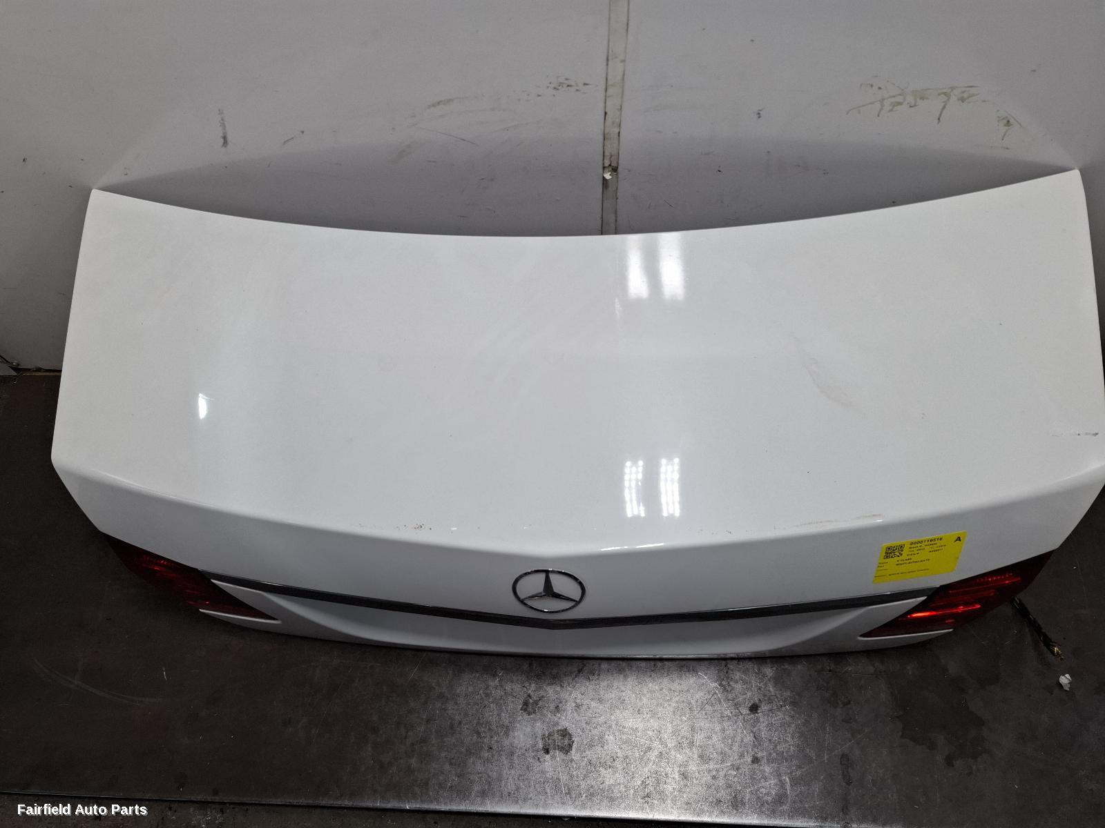 2009-2016 Mercedes E Class Bootlid Tailgate