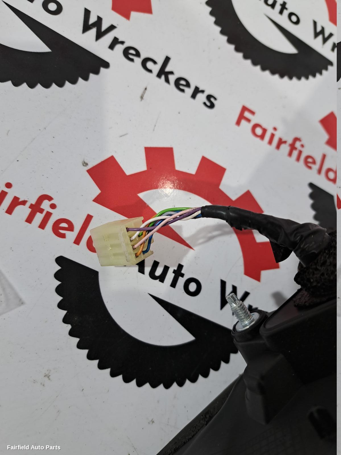 2015-2018 Suzuki Vitara Left Door Mirror