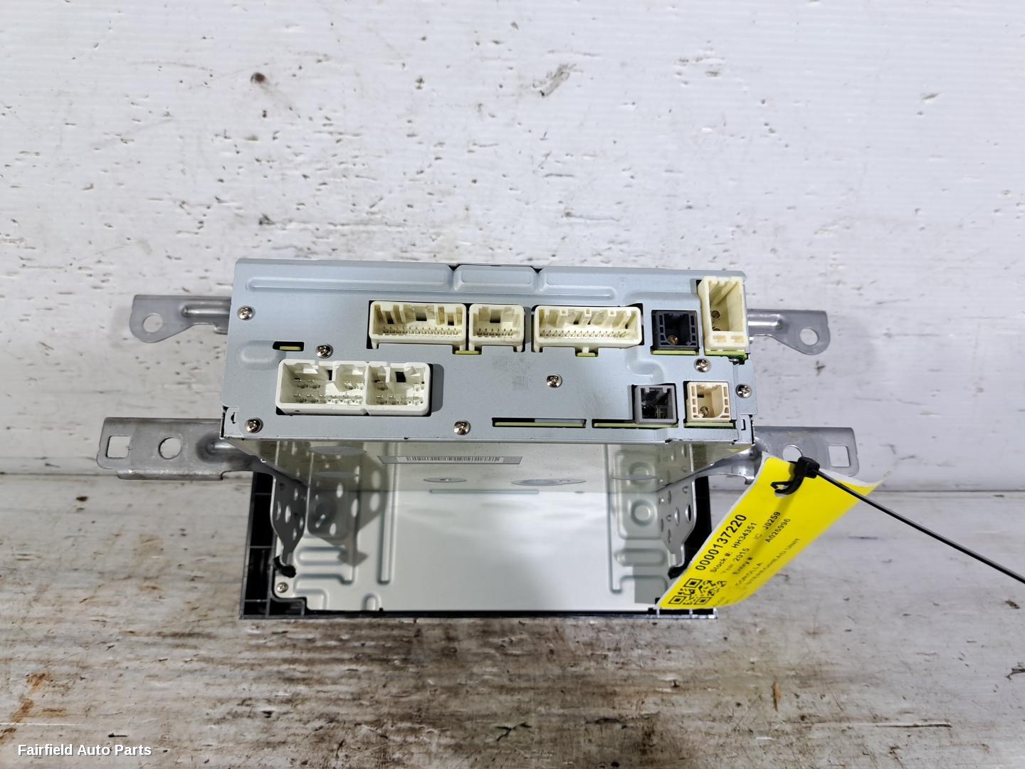 2015-2018 Toyota Corolla Radio Cd Dvd Sat Tv