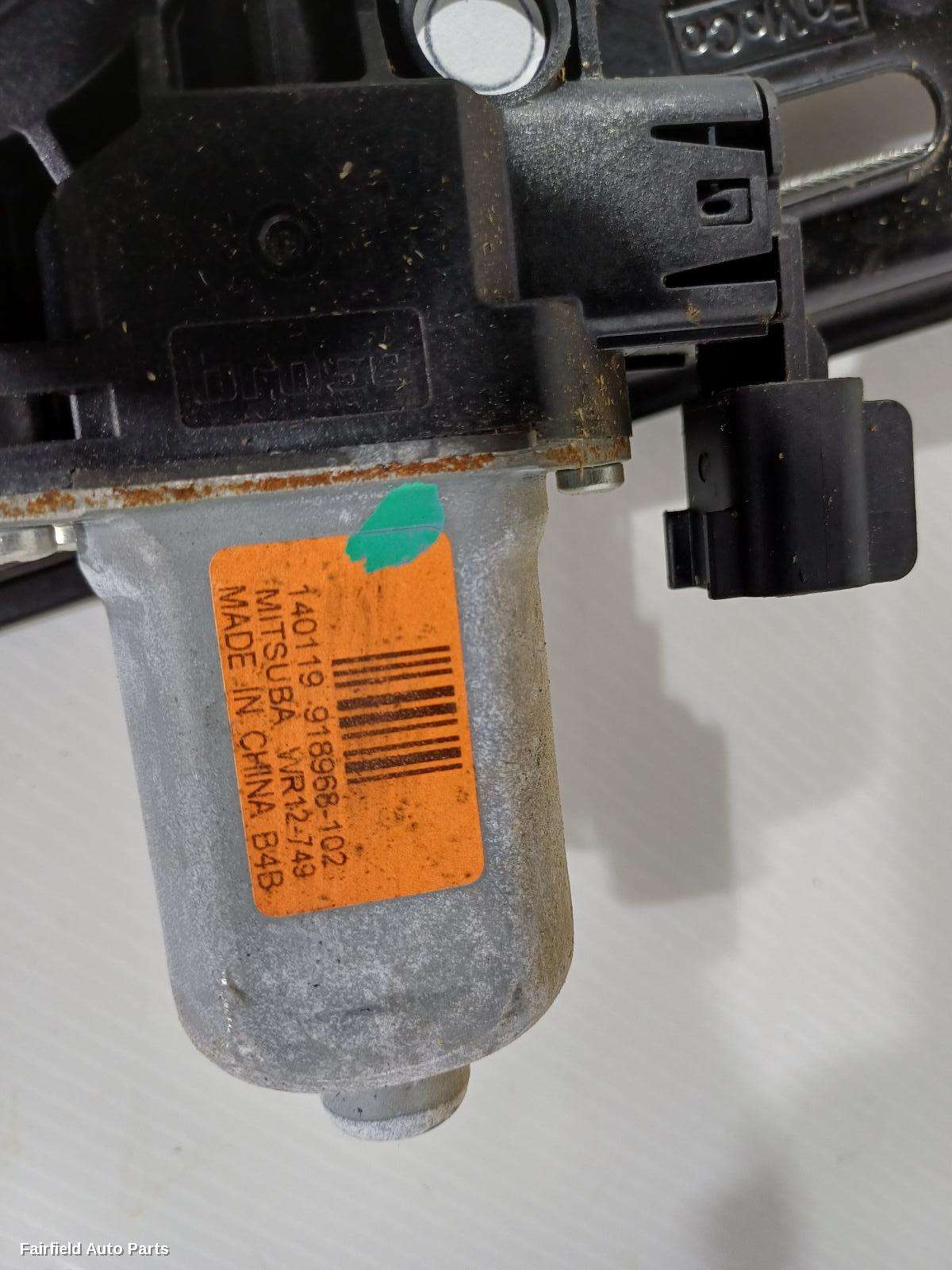 2011-2020 Mazda Bt50 Right Rear Wnd Reg Motor